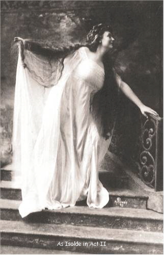 As Isolde in Act II